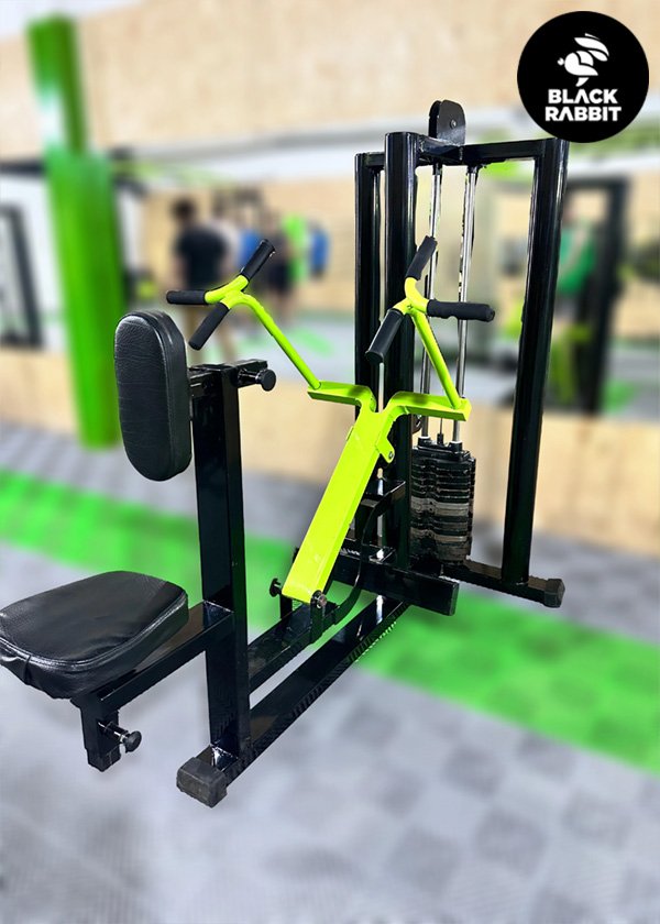 02-Remo-T-sentado-con-lingotera